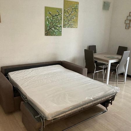 Youhome Millelire Apartment ميلان المظهر الخارجي الصورة